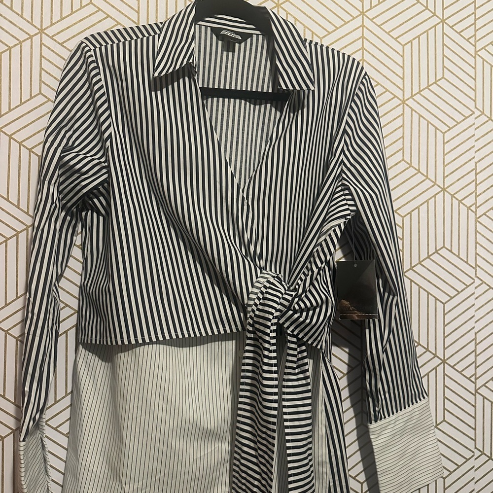 Striped Wrap Tie Front Blouse – Long Sleeve – Size L– NWT